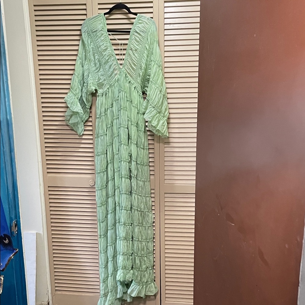Elegant Green Maxi Dress